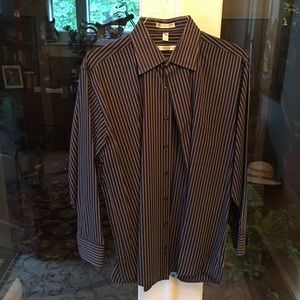 Men’s Dress Shirt. Geoffrey Beene